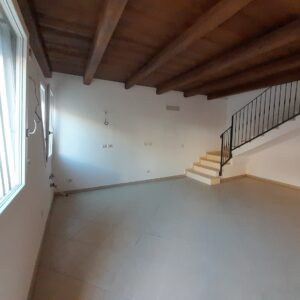 FABBRICATO TERRA-CIELO RESIDENZIALE